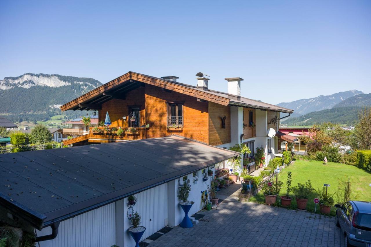 Haus Christl Am Horn Apartment Sankt Johann in Tirol Bagian luar foto